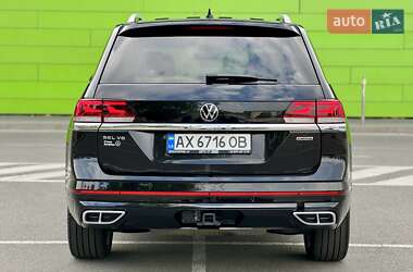 Внедорожник / Кроссовер Volkswagen Atlas 2021 в 