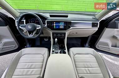 Внедорожник / Кроссовер Volkswagen Atlas 2021 в 
