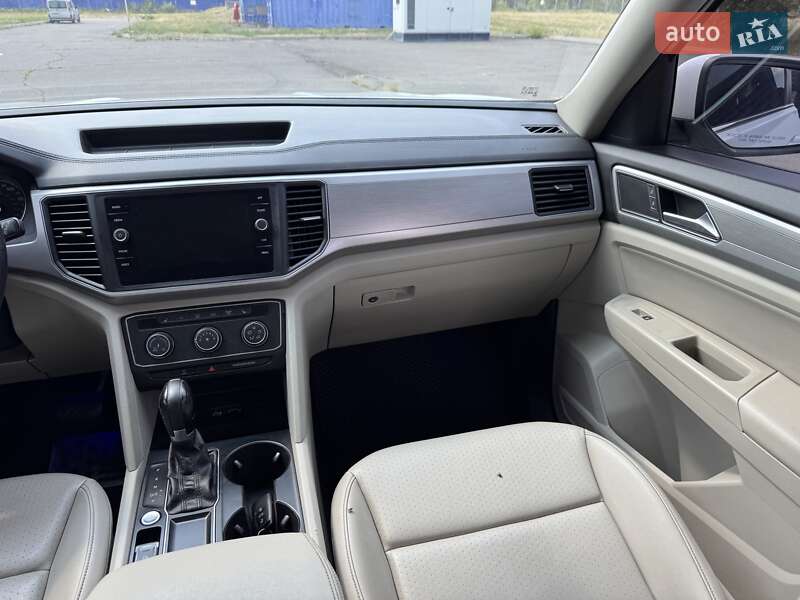 Внедорожник / Кроссовер Volkswagen Atlas 2018 в Кривом Роге