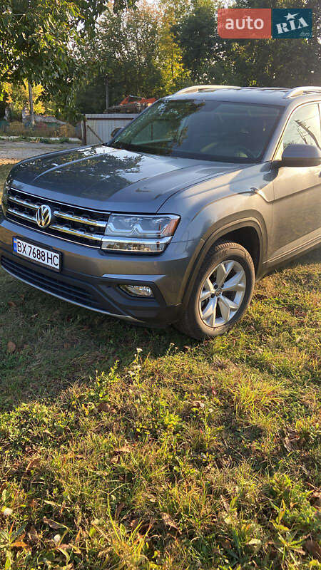 Позашляховик / Кросовер Volkswagen Atlas 2017 в Красилові