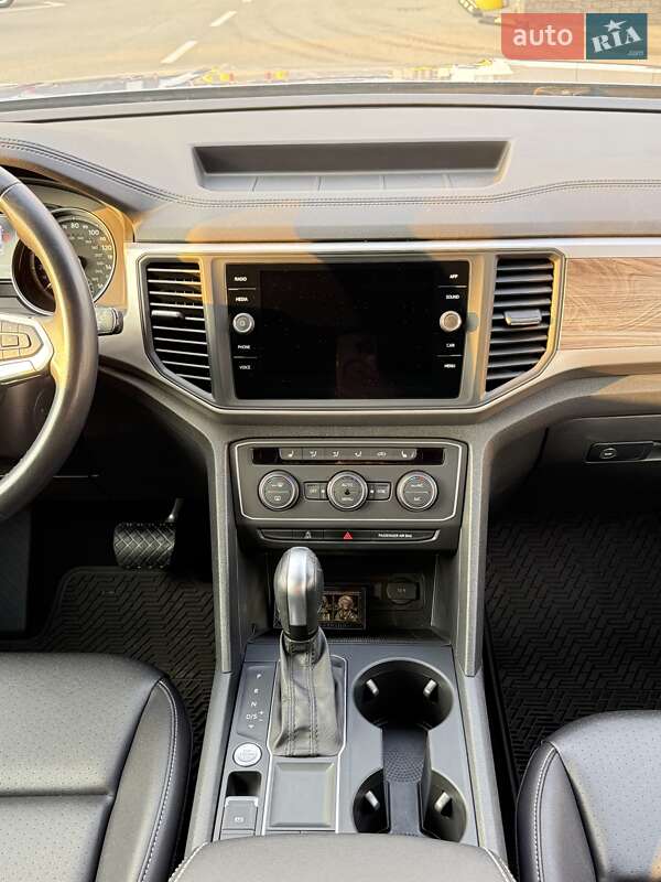 Внедорожник / Кроссовер Volkswagen Atlas 2020 в Киеве фото 12 Внедорожник / Кроссовер Volkswagen Atlas 2020 в Киеве