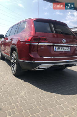 Позашляховик / Кросовер Volkswagen Atlas 2019 в 