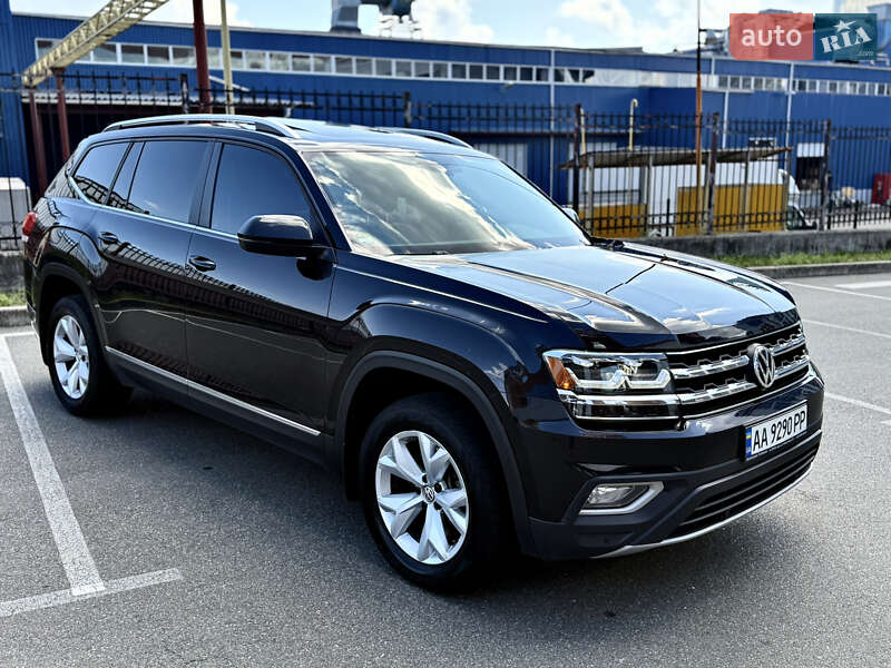 Внедорожник / Кроссовер Volkswagen Atlas 2017 в Киеве