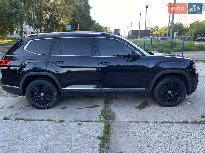 Внедорожник / Кроссовер Volkswagen Atlas 2017 в Харькове