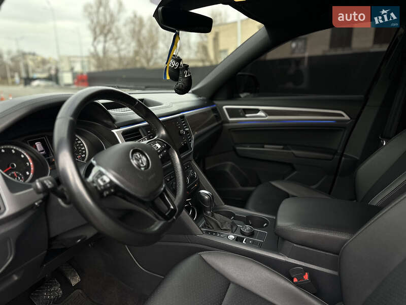 Внедорожник / Кроссовер Volkswagen Atlas 2018 в Днепре фото 16 Внедорожник / Кроссовер Volkswagen Atlas 2018 в Днепре