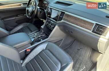 Внедорожник / Кроссовер Volkswagen Atlas 2018 в 