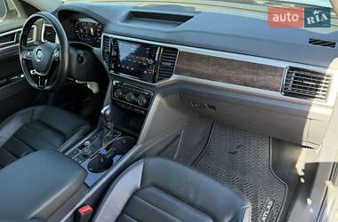 Внедорожник / Кроссовер Volkswagen Atlas 2018 в 