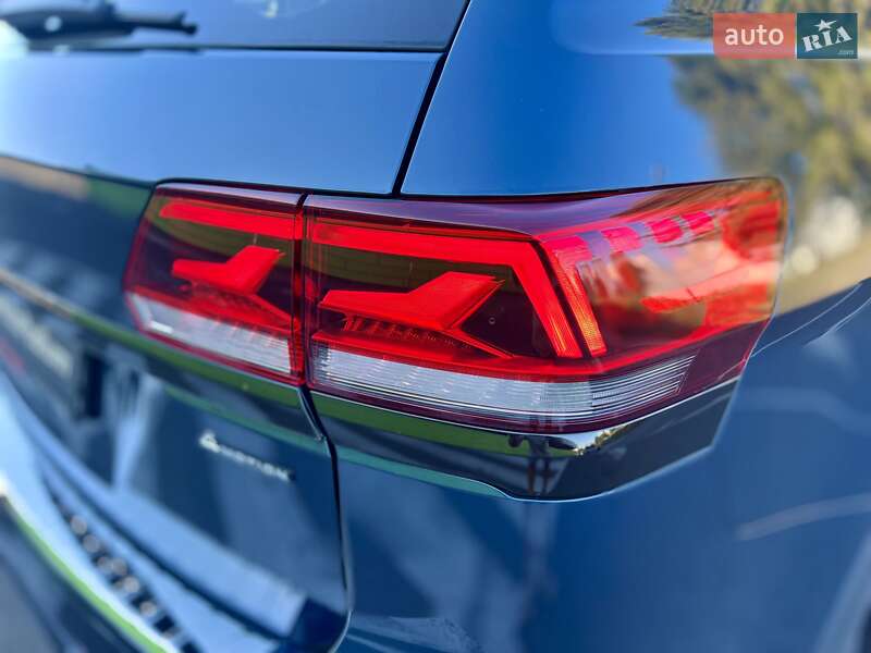 Внедорожник / Кроссовер Volkswagen Atlas 2023 в Киеве