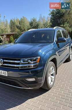 Позашляховик / Кросовер Volkswagen Atlas 2017 в Бородянці
