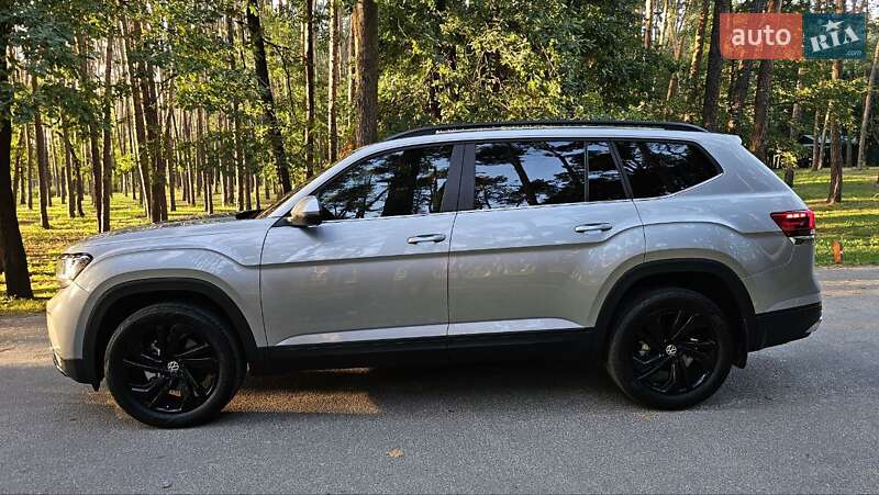 Внедорожник / Кроссовер Volkswagen Atlas 2022 в Киеве