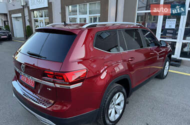 Позашляховик / Кросовер Volkswagen Atlas 2018 в 