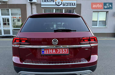 Позашляховик / Кросовер Volkswagen Atlas 2018 в 