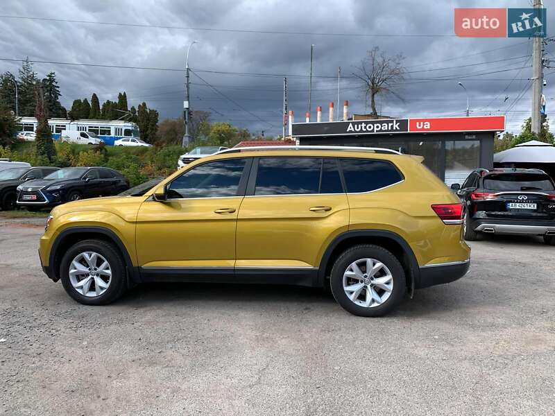 Позашляховик / Кросовер Volkswagen Atlas 2017 в Вінниці