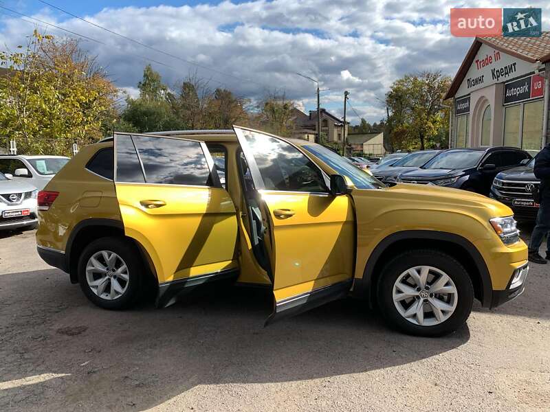 Позашляховик / Кросовер Volkswagen Atlas 2017 в Вінниці