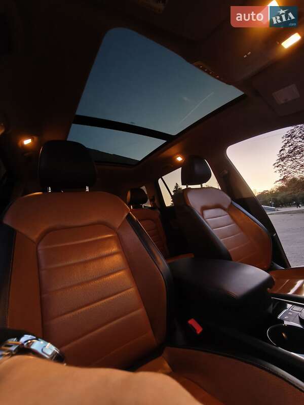 Внедорожник / Кроссовер Volkswagen Atlas 2019 в Лозовой