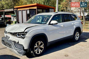 Позашляховик / Кросовер Volkswagen Atlas 2017 в Львові