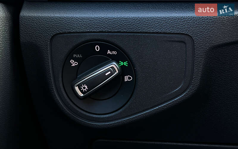 Позашляховик / Кросовер Volkswagen Atlas 2020 в Львові