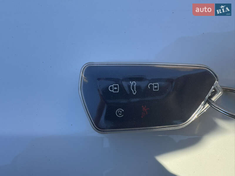 Внедорожник / Кроссовер Volkswagen Atlas 2023 в Кропивницком