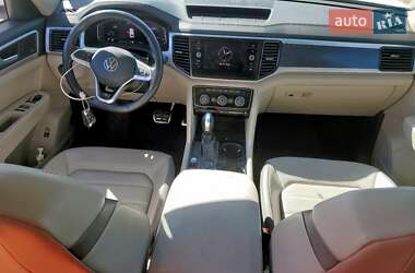 Внедорожник / Кроссовер Volkswagen Atlas 2023 в 