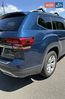 Внедорожник / Кроссовер Volkswagen Atlas 2018 в 