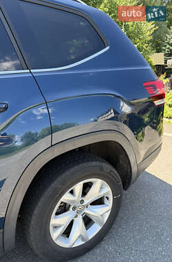 Внедорожник / Кроссовер Volkswagen Atlas 2018 в 