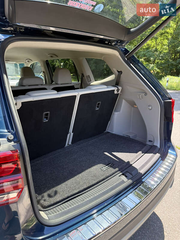 Позашляховик / Кросовер Volkswagen Atlas 2018 в Києві фото 47 Позашляховик / Кросовер Volkswagen Atlas 2018 в Києві