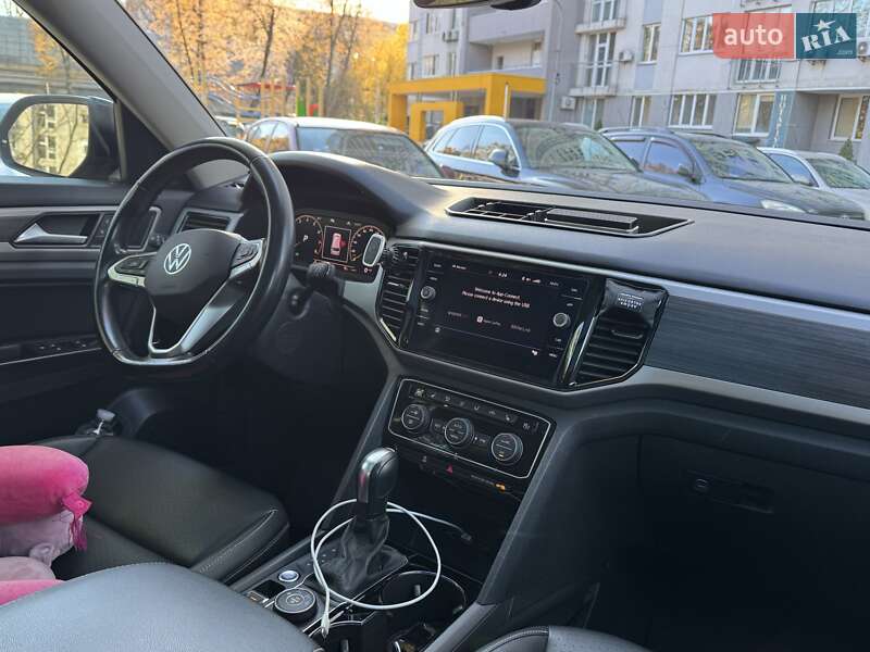Внедорожник / Кроссовер Volkswagen Atlas 2020 в Киеве фото 19 Внедорожник / Кроссовер Volkswagen Atlas 2020 в Киеве