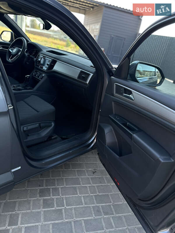 Позашляховик / Кросовер Volkswagen Atlas 2019 в Звенигородці фото 22 Позашляховик / Кросовер Volkswagen Atlas 2019 в Звенигородці