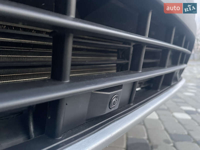 Внедорожник / Кроссовер Volkswagen Atlas 2019 в Киеве фото 11 Внедорожник / Кроссовер Volkswagen Atlas 2019 в Киеве