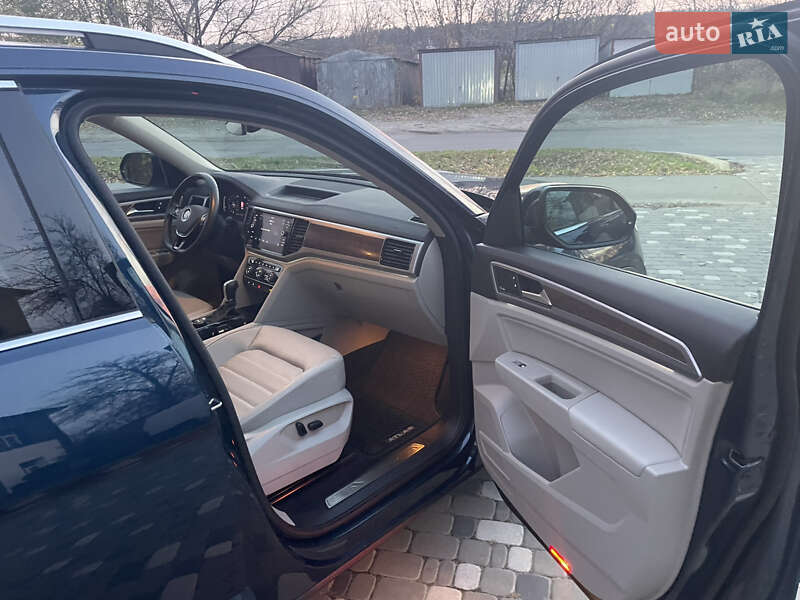 Внедорожник / Кроссовер Volkswagen Atlas 2019 в Киеве фото 14 Внедорожник / Кроссовер Volkswagen Atlas 2019 в Киеве