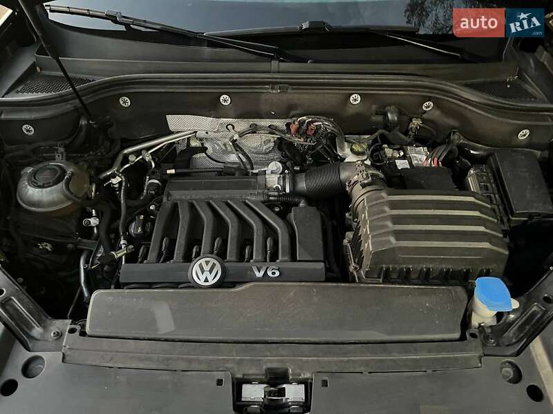 Внедорожник / Кроссовер Volkswagen Atlas 2018 в Ивано-Франковске