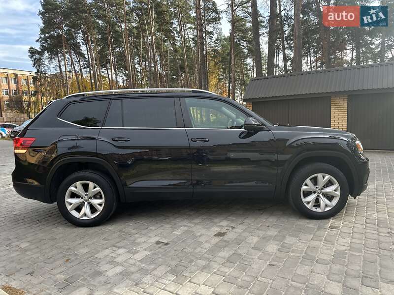 Внедорожник / Кроссовер Volkswagen Atlas 2018 в Нетешине