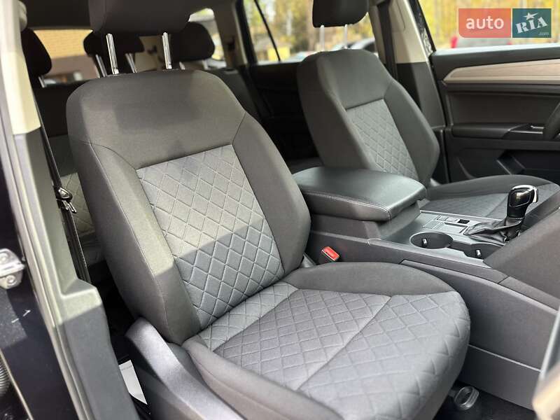 Внедорожник / Кроссовер Volkswagen Atlas 2018 в Нетешине