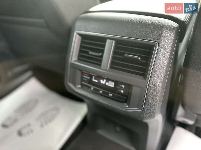 Внедорожник / Кроссовер Volkswagen Atlas 2018 в Нетешине