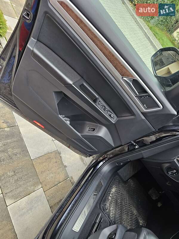 Позашляховик / Кросовер Volkswagen Atlas 2018 в Хмельницькому