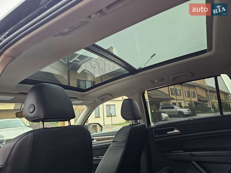 Позашляховик / Кросовер Volkswagen Atlas 2018 в Хмельницькому