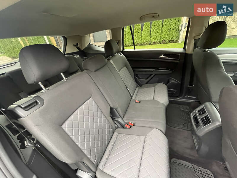 Внедорожник / Кроссовер Volkswagen Atlas 2017 в Киеве