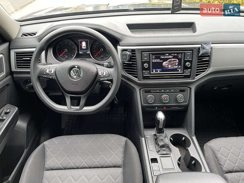 Внедорожник / Кроссовер Volkswagen Atlas 2017 в Киеве