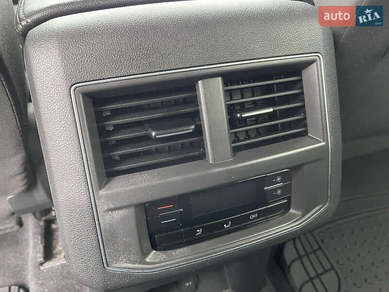 Внедорожник / Кроссовер Volkswagen Atlas 2017 в Киеве