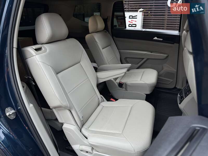 Позашляховик / Кросовер Volkswagen Atlas 2022 в Києві фото 12 Позашляховик / Кросовер Volkswagen Atlas 2022 в Києві