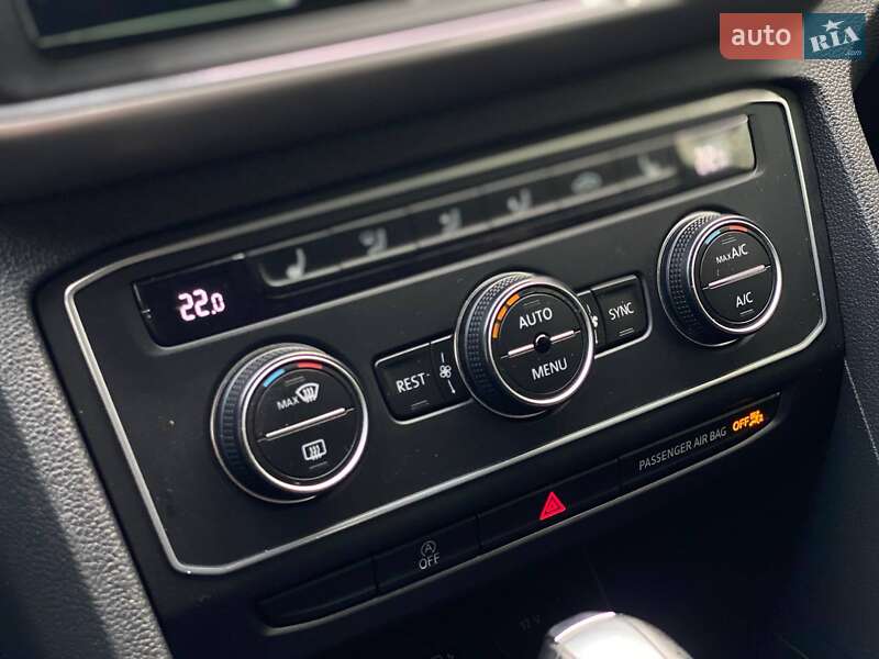 Внедорожник / Кроссовер Volkswagen Atlas 2017 в Днепре