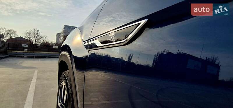 Внедорожник / Кроссовер Volkswagen Atlas 2020 в Киеве