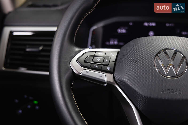 Внедорожник / Кроссовер Volkswagen Atlas 2022 в Луцке