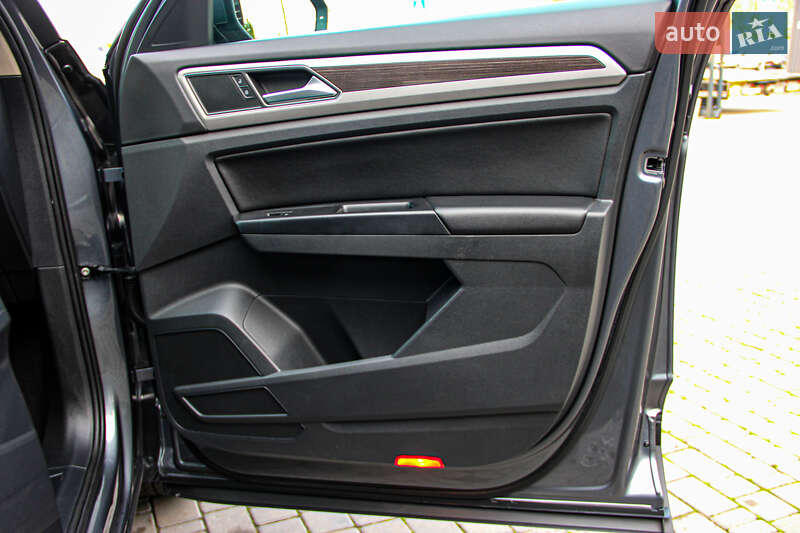 Внедорожник / Кроссовер Volkswagen Atlas 2019 в Одессе