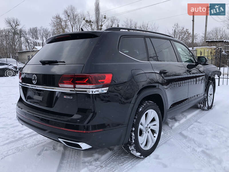Позашляховик / Кросовер Volkswagen Atlas 2021 в Ірпені