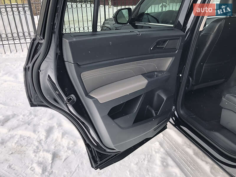 Позашляховик / Кросовер Volkswagen Atlas 2021 в Ірпені