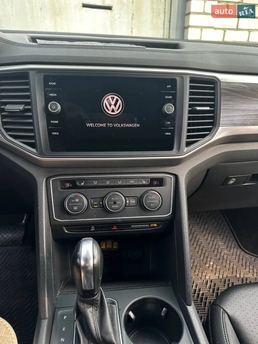 2020 Volkswagen Atlas - мініатюра 24