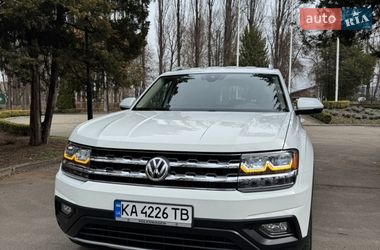 Позашляховик / Кросовер Volkswagen Atlas 2019 в Києві