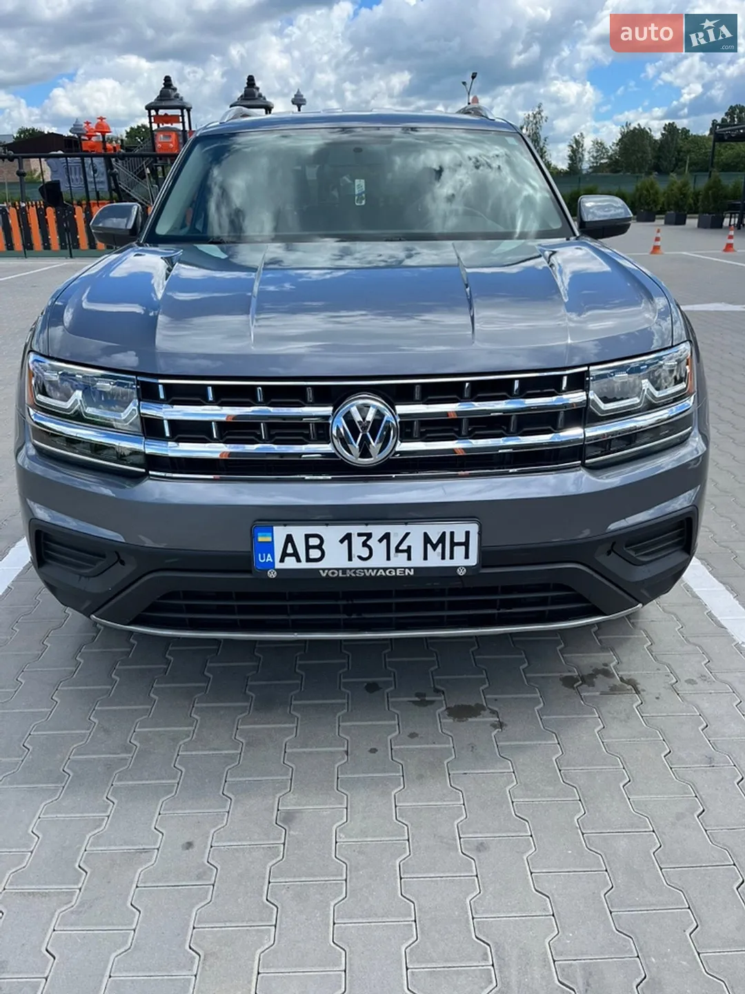 2017 Volkswagen Atlas - мініатюра 2