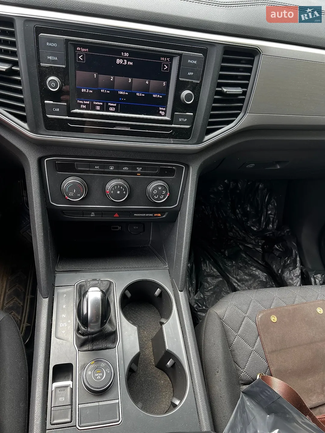 2017 Volkswagen Atlas - мініатюра 11